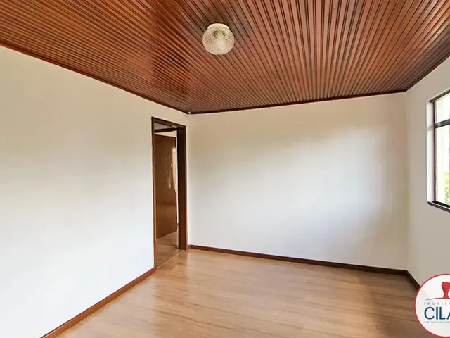 Prédio 2 quartos e 1 banheiro, para alugar, no bairro Ahú em Curitiba