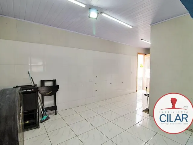 Prédio para alugar, no bairro Campo Pequeno em Colombo