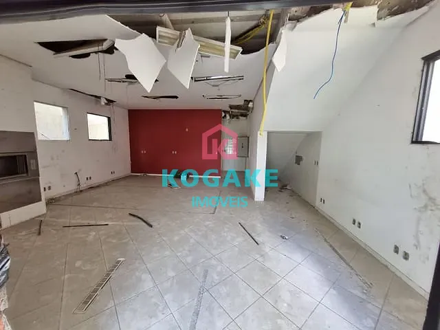 Prédio com 301m², à venda ou para alugar, no bairro Centro em São José dos Campos