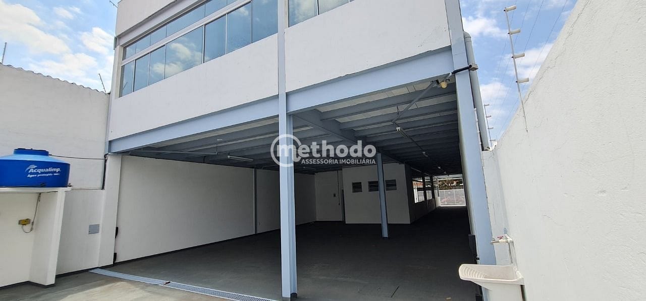 Prédio Inteiro, 704 m² - Foto 1