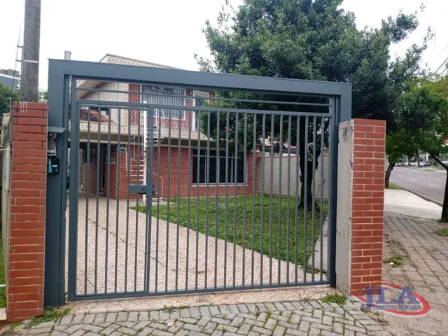 Prédio com 524m², à venda ou para alugar, no bairro Bacacheri em Curitiba