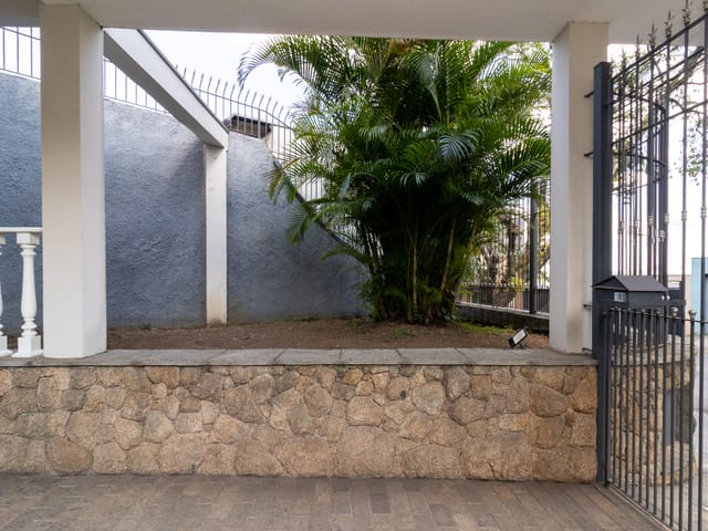 Prédio com 205m², à venda, no bairro Alto de Pinheiros em São Paulo