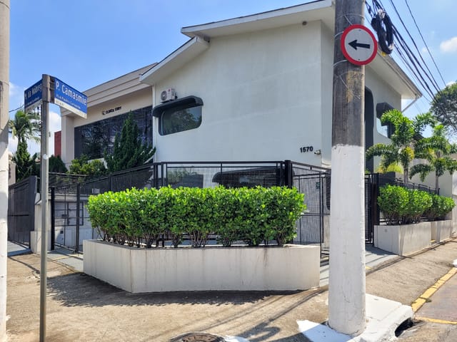 Foto do Prédio - Casa comercial para venda e locação em Paraíso, 181m² | Lares e Andares Imóveis