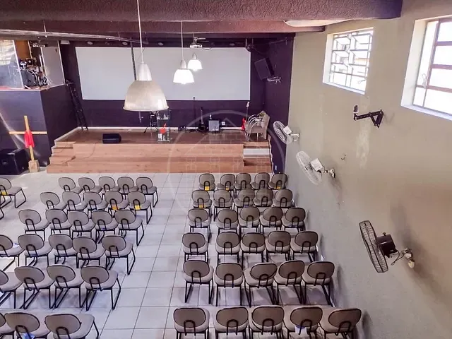 Prédio com 368m², à venda ou para alugar, no bairro Vila São José em São Paulo