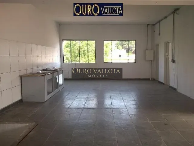 Prédio com 300m², para alugar, no bairro Piqueri em São Paulo