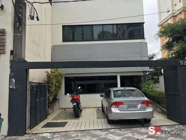 Prédio à venda, no bairro Vila Ester (Zona Norte) em São Paulo