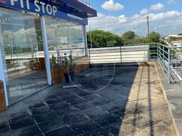 Prédio com 568m², para alugar, no bairro Parque Alto do Rio Bonito em São Paulo