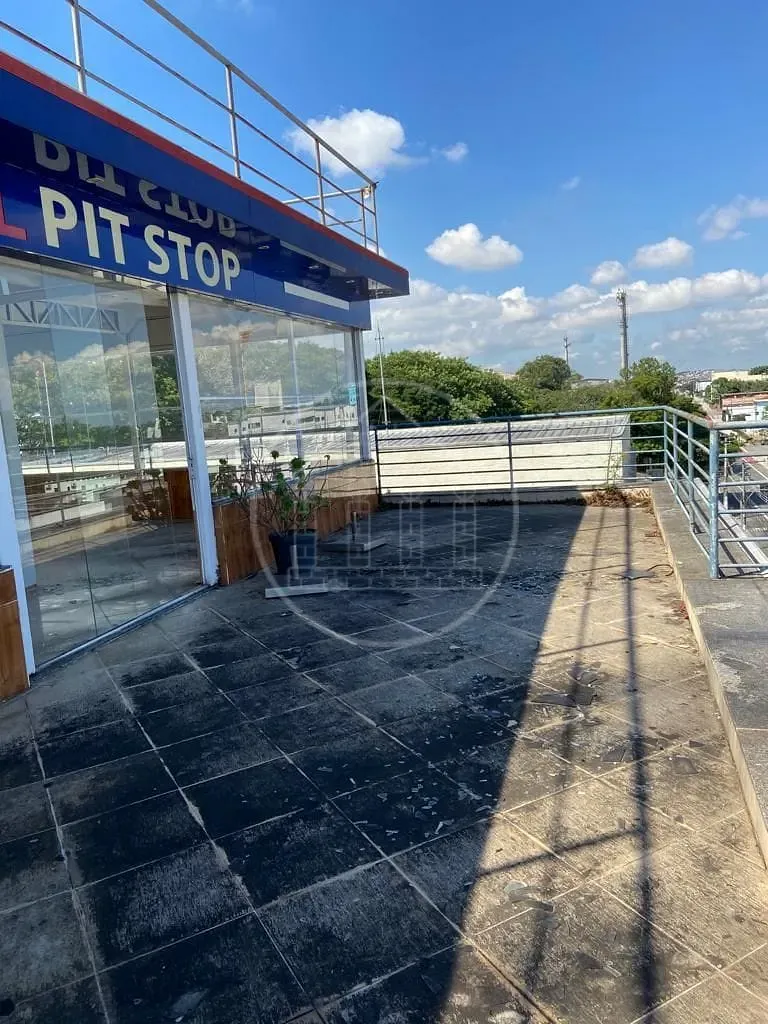 Prédio Inteiro, 2024 m² - Foto 1