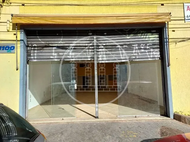 Prédio com 250m², à venda, no bairro Campo Grande em São Paulo