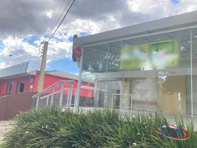 Prédio para alugar, no bairro Cabral em Curitiba