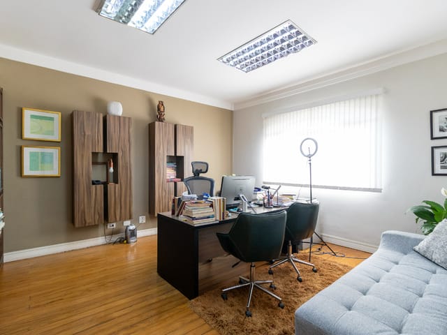 Foto do Prédio - Casa comercial para venda em Vila Dom Pedro I, 396m² | Lares e Andares Imóveis