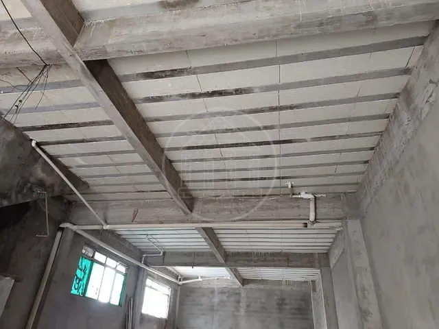 Prédio com 800m², à venda, no bairro Chácara Cocaia em São Paulo
