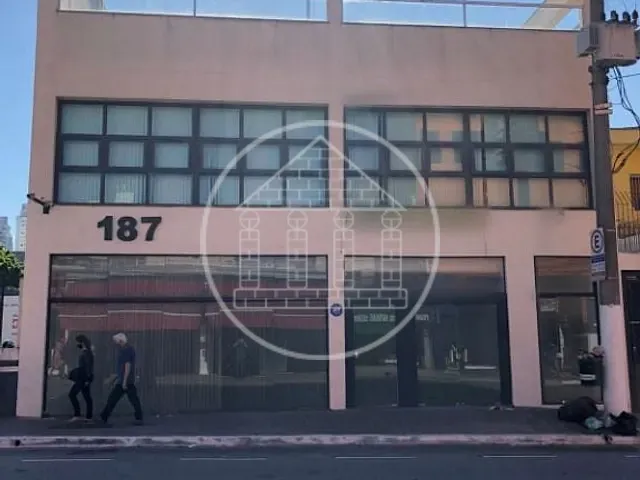 Prédio com 620m², para alugar, no bairro Santo Amaro em São Paulo