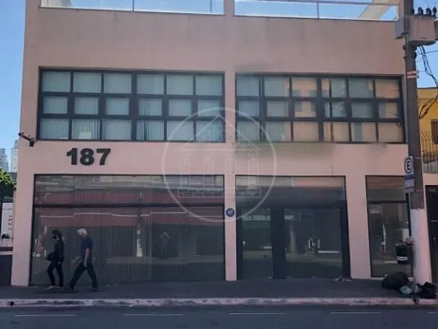 Prédio com 620m², para alugar, no bairro Santo Amaro em São Paulo