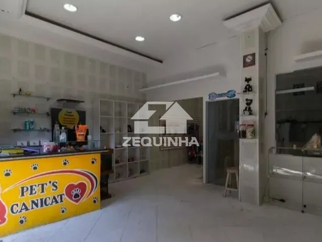 Prédio com 293m² 3 quartos e 2 banheiros, à venda, no bairro Bela Vista em Osasco