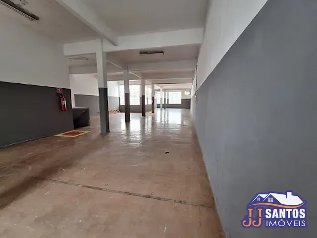 Prédio com 350m², à venda ou para alugar, no bairro Cambuci em São Paulo