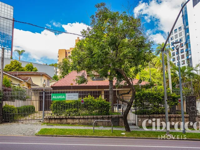 Prédio para alugar, no bairro Centro Cívico em Curitiba
