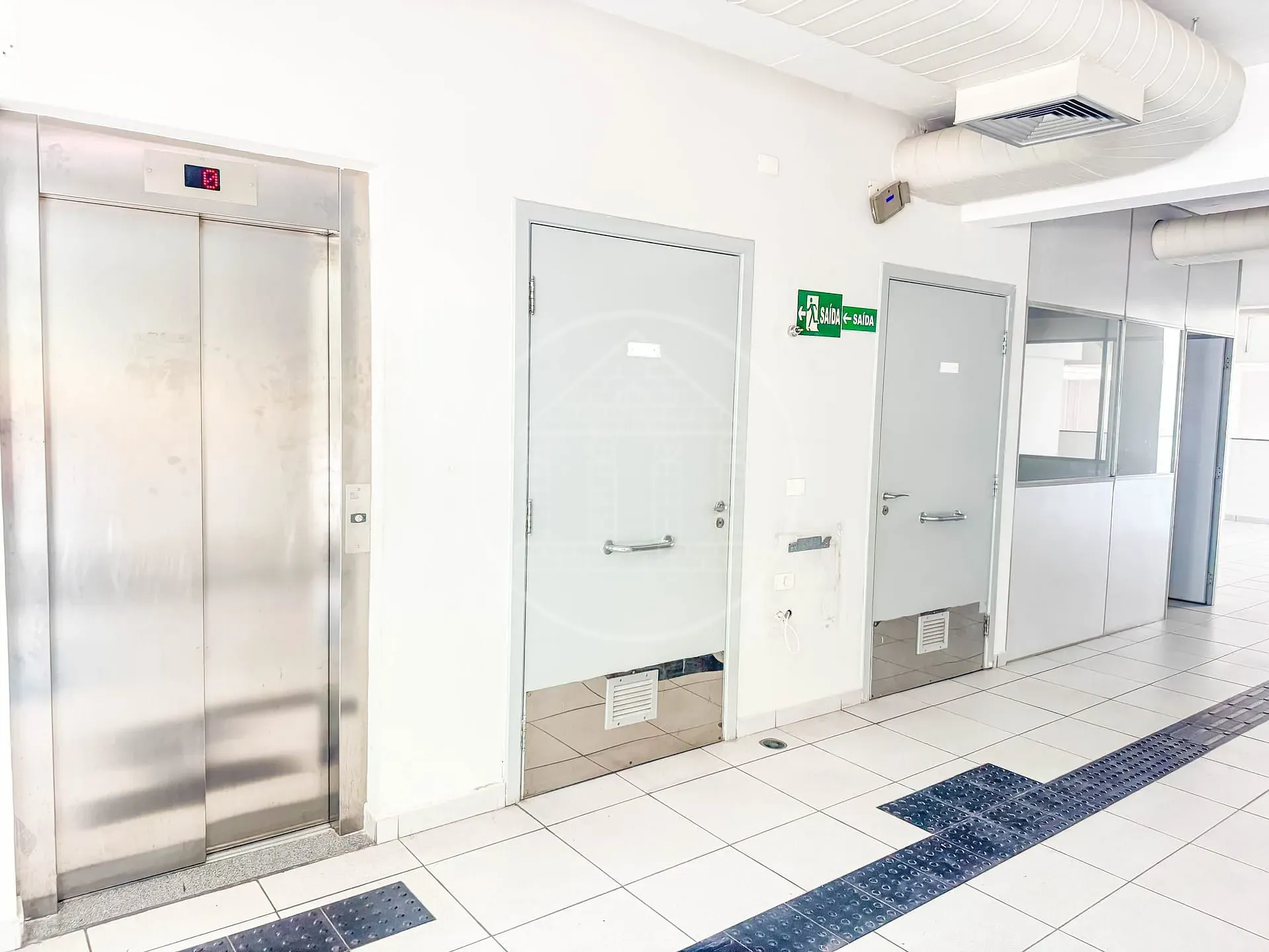 Prédio Inteiro, 749 m² - Foto 32