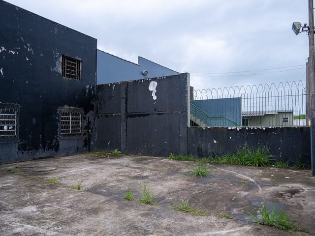 Prédio com 295m², para alugar, no bairro Três Vendas em Pelotas