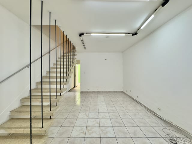 Prédio com 68m², à venda, no bairro Chácara Santo Antônio (Zona Sul) em São Paulo