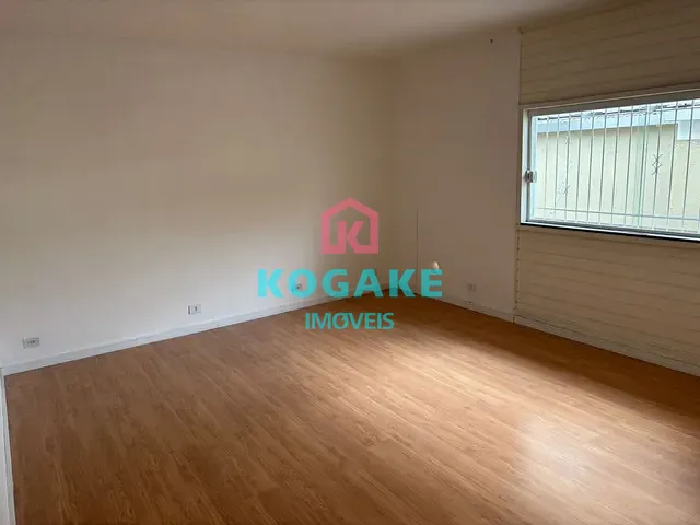 Prédio com 360m², à venda ou para alugar, no bairro Vila Adyana em São José dos Campos
