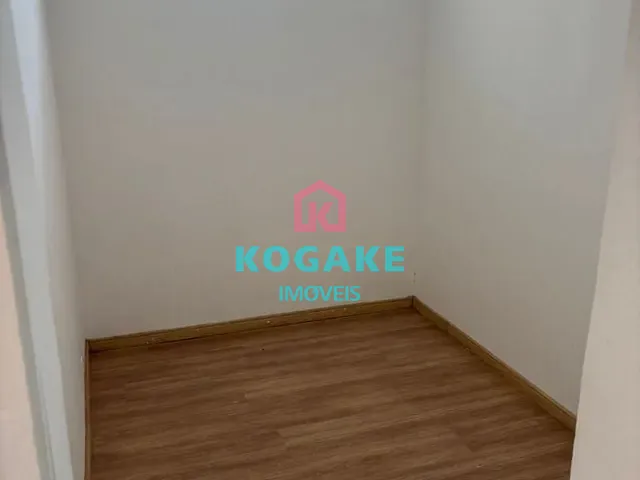 Prédio com 360m², à venda ou para alugar, no bairro Vila Adyana em São José dos Campos