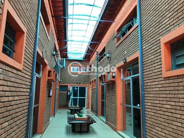 Prédio com 297m², à venda, no bairro Jardim São Vicente em Campinas