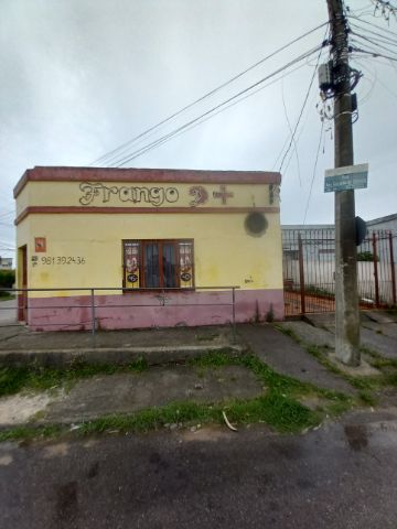 Prédio à venda, no bairro São Gonçalo em Pelotas