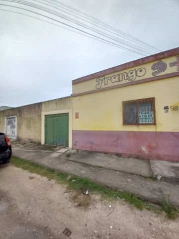 Prédio à venda, no bairro São Gonçalo em Pelotas