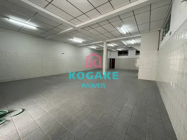 Prédio com 252m², para alugar, no bairro Parque Residencial Flamboyant em São José dos Campos