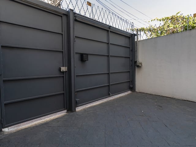 Prédio com 150m², à venda, no bairro Água Branca em São Paulo