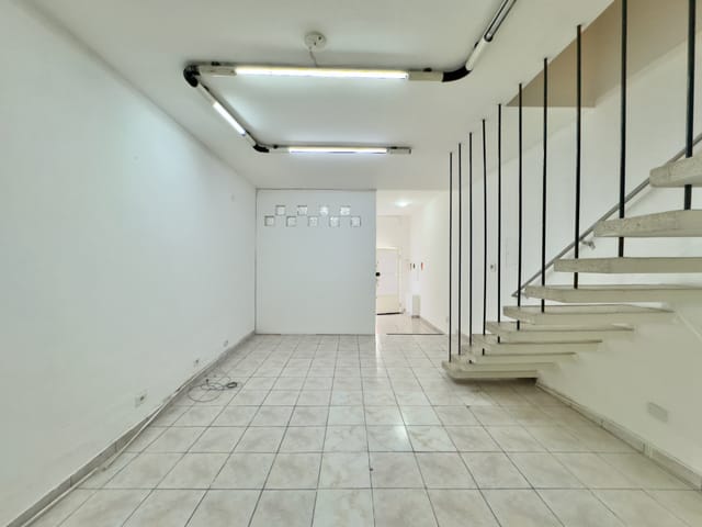 Foto do Prédio - Casa comercial para venda em Chácara Santo Antônio (Zona Sul), 118m² | Lares e Andares Imóveis