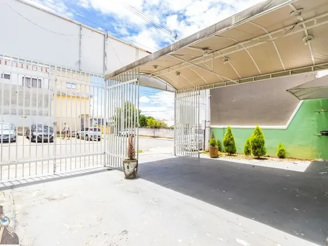 Prédio com 160m², à venda, no bairro Cidade Industrial de Curitiba em Curitiba