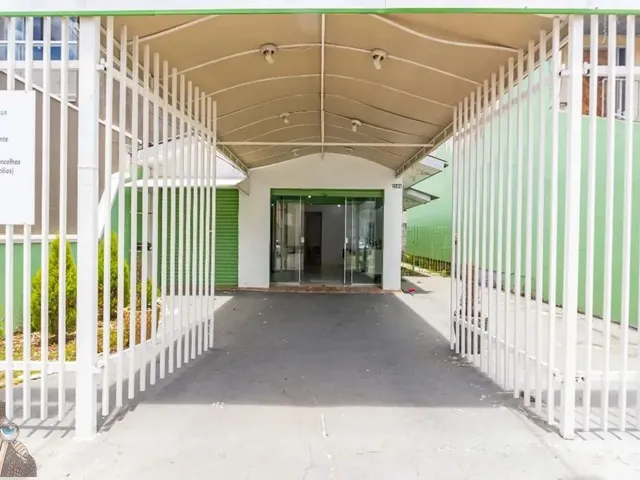 Prédio com 160m², à venda, no bairro Cidade Industrial de Curitiba em Curitiba