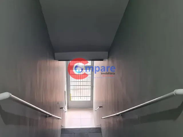 Prédio para alugar, no bairro Vila Leonor em Guarulhos