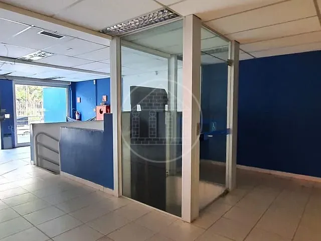 Prédio com 1600m², para alugar, no bairro Santo Amaro em São Paulo