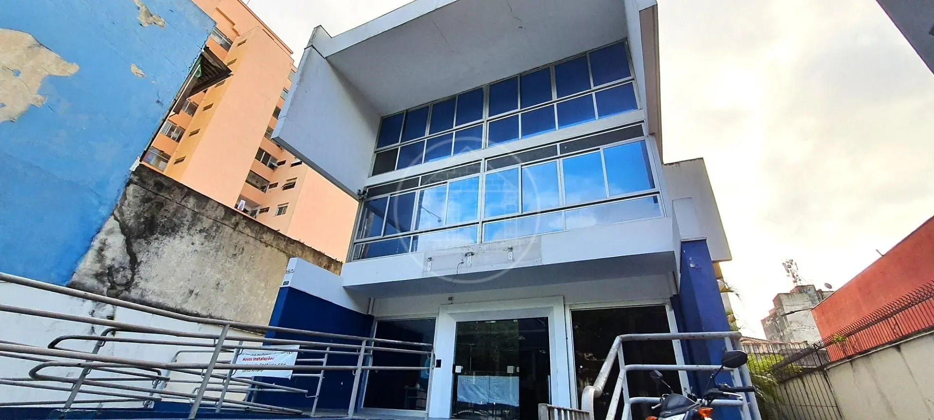 Prédio Inteiro, 1594 m² - Foto 1