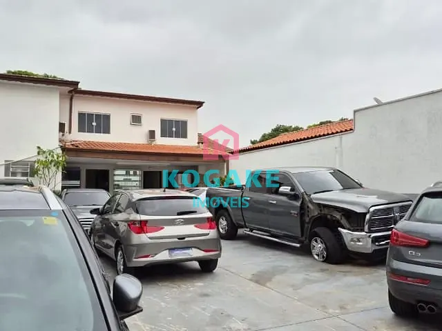 Prédio com 250m², à venda ou para alugar, no bairro Jardim Motorama em São José dos Campos