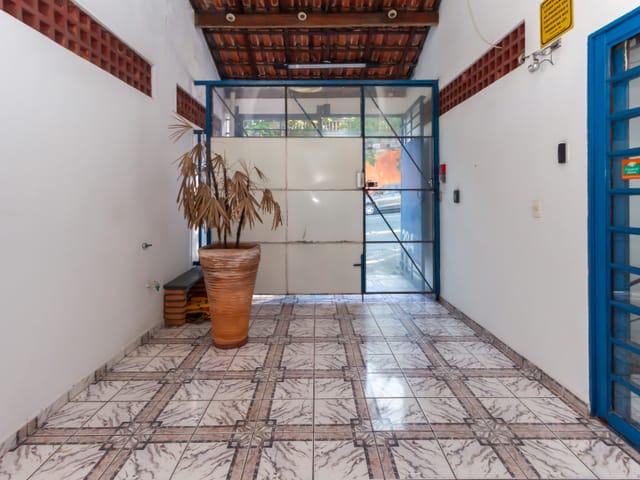 Foto do Prédio - Casa comercial para venda em Instituto de Previdência, 327m² | Lares e Andares Imóveis