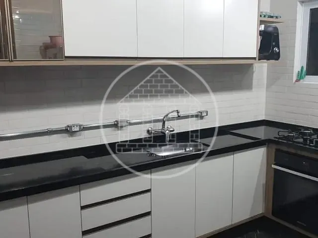Prédio com 250m², à venda, no bairro Interlagos em São Paulo