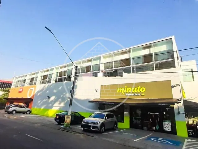 Prédio com 730m², para alugar, no bairro Chácara Santo Antônio em São Paulo