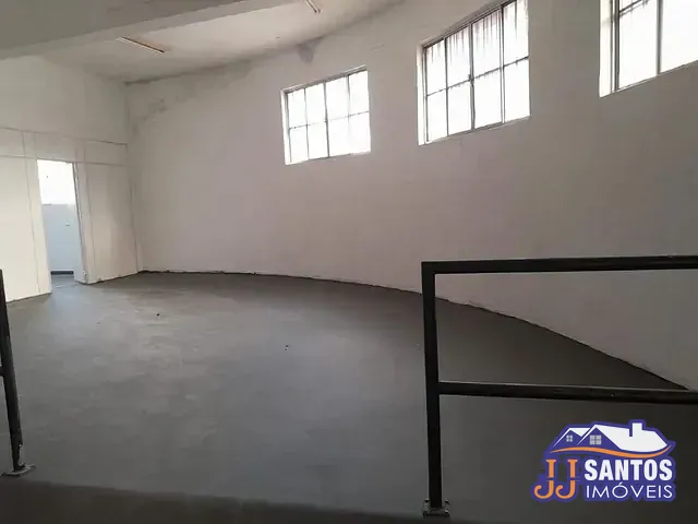 Prédio com 515m², à venda, no bairro Cidade Patriarca em São Paulo