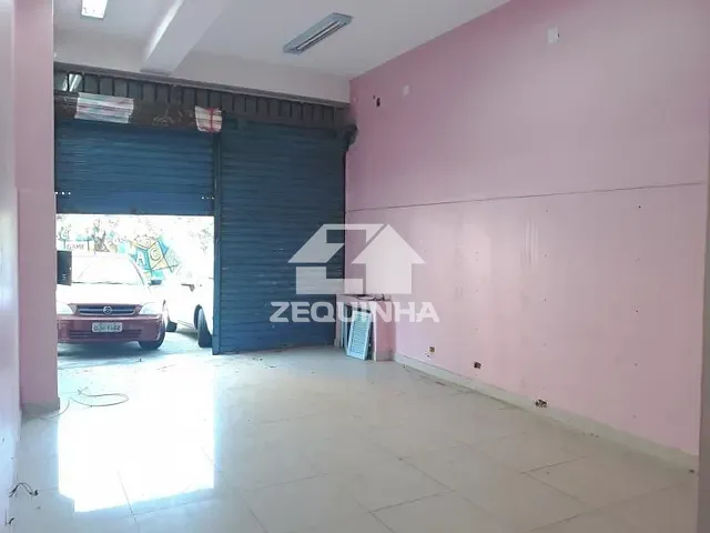 Prédio com 150m² 3 quartos e 4 banheiros, à venda, no bairro Vila dos Remedios em Osasco