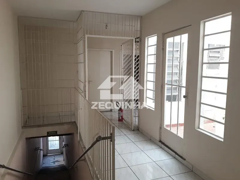 Prédio Inteiro, 240 m² - Foto 10