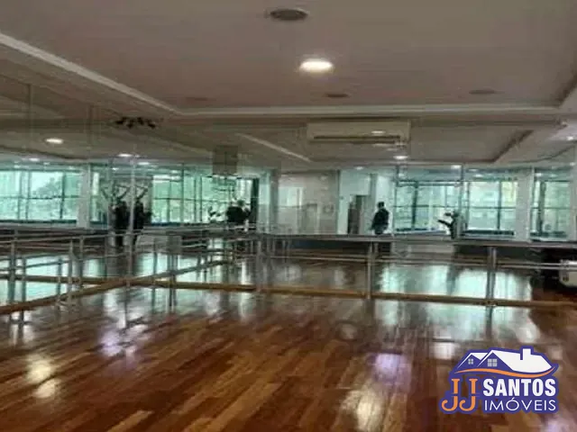 Prédio com 672m², à venda, no bairro Vila Maria em São Paulo