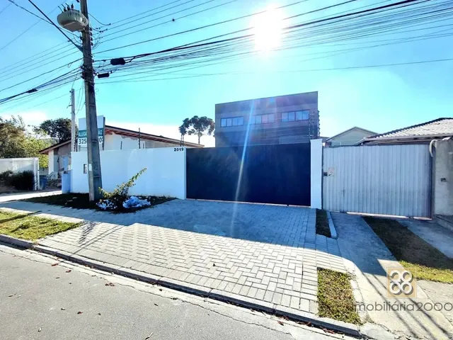 Prédio para alugar, no bairro Hauer em Curitiba