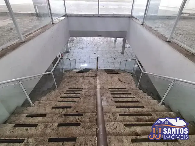 Prédio com 1328m², para alugar, no bairro Quarta Parada em São Paulo