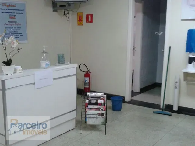 Prédio à venda, no bairro Cidade Patriarca em São Paulo