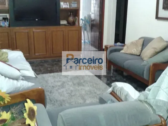 Prédio à venda, no bairro Cidade Patriarca em São Paulo