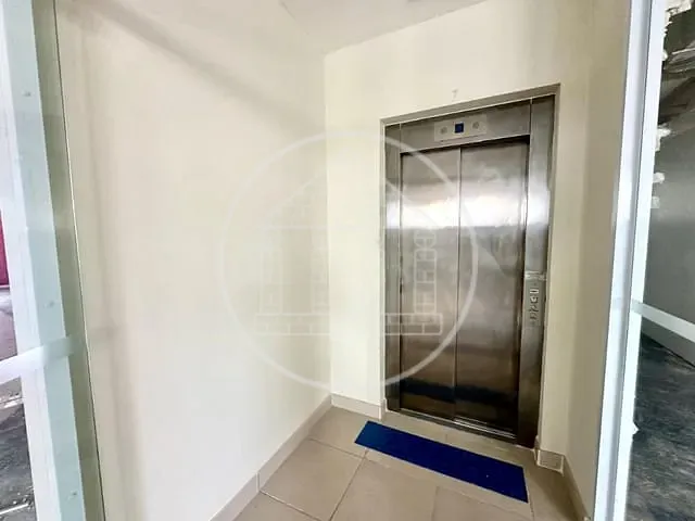 Prédio com 748m², para alugar, no bairro Veleiros em São Paulo